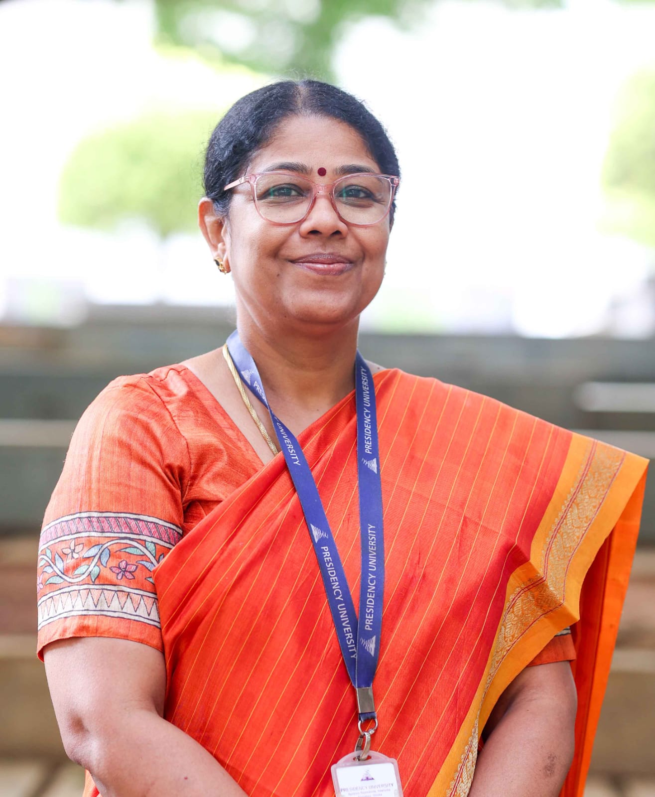 Dr. R. Mahalakshmi